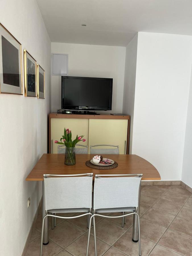 Apartments Marinovic Brzac Bagian luar foto